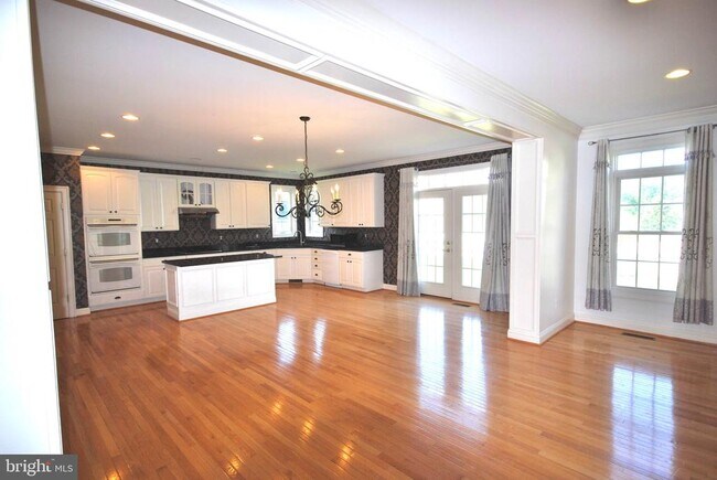 Building Photo - 5319 Kenzie Audrey Ct