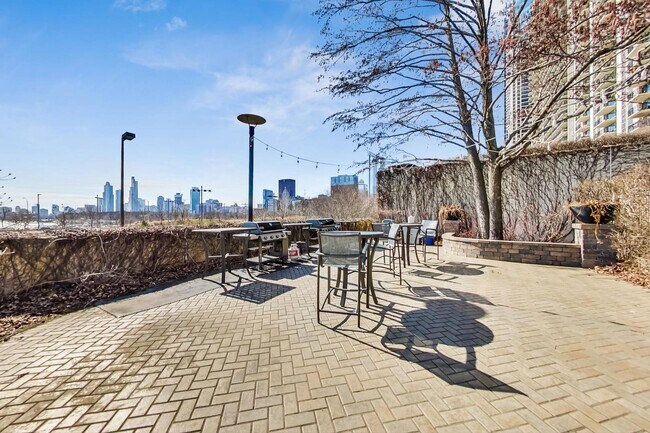 Building Photo - 155 N Harbor Dr