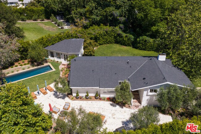 Building Photo - 6456 Sycamore Meadows Dr