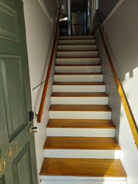 Building Photo - 1644 Naldo Ave