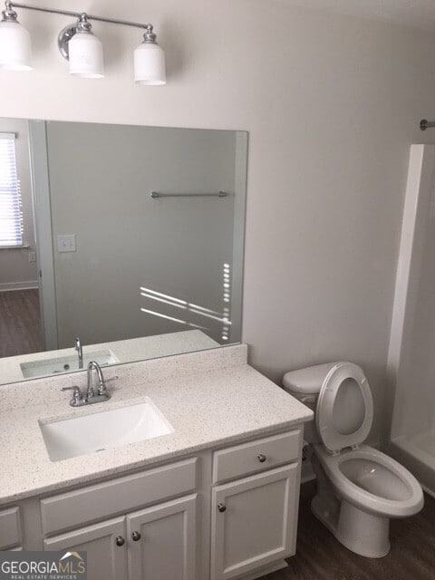 Building Photo - 305 Lorien Way