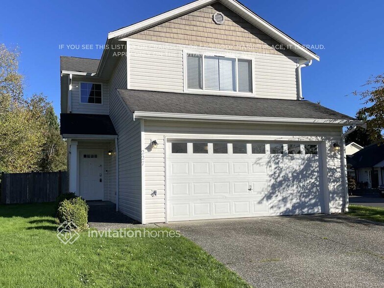 Building Photo - 227 99th Dr SE