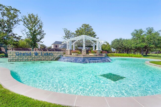 Building Photo - 6915 Monarch Lake Ln