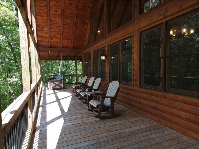 Building Photo - 101 Hothouse Dr
