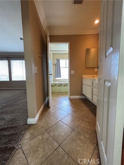 Building Photo - 17092 Whispering Brook Way