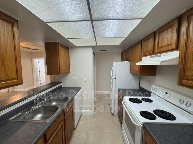 Building Photo - 105 Shomate Dr