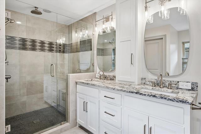 Building Photo - 5815 Orchid Ln