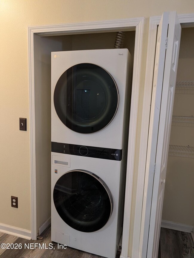 Building Photo - 3711 Kirkpatrick Cir