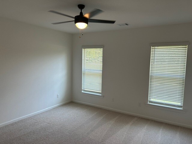 Building Photo - 41372 Rosewood Ln