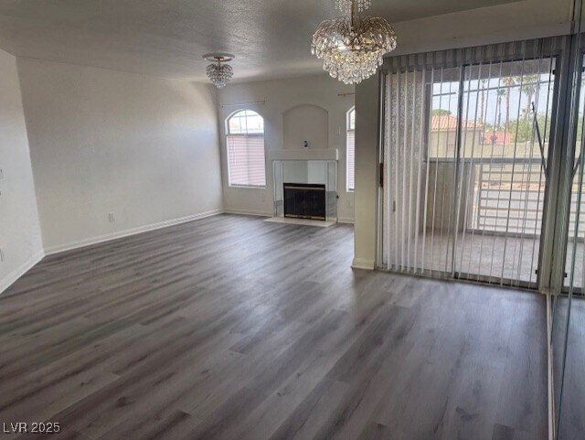 Building Photo - 4555 E Sahara Ave