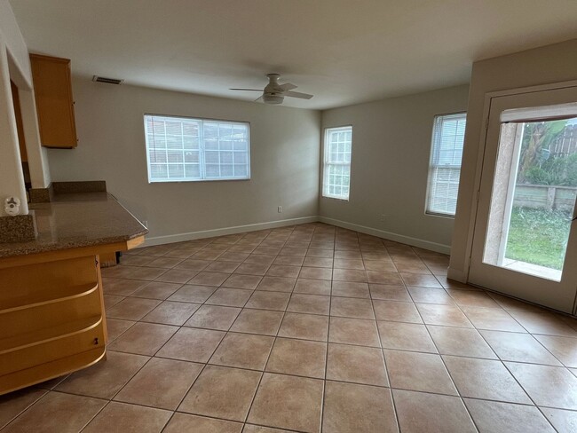 Building Photo - Beautiful 4 Bed | 3 Bath Home in Santee with Downstairs Bedroom & Full Bath!