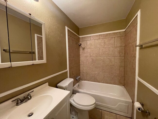 Building Photo - All that is missing is You!