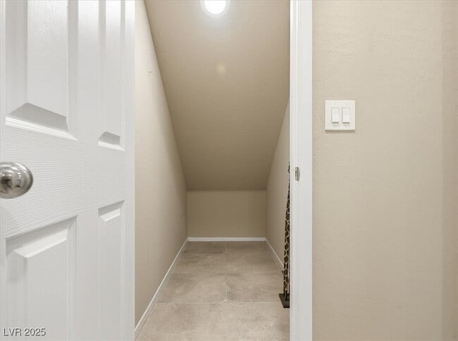 Building Photo - 6270 Cappadocia St