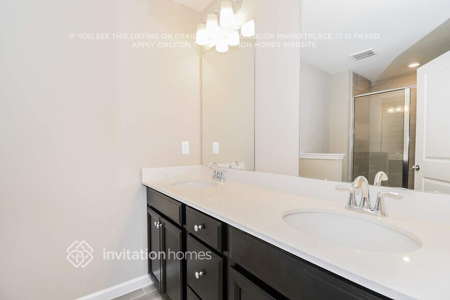 Building Photo - 612 Cherry Ridge Dr