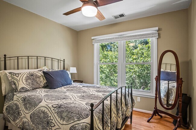 Building Photo - Reston Gem with Modern Touches and Private...