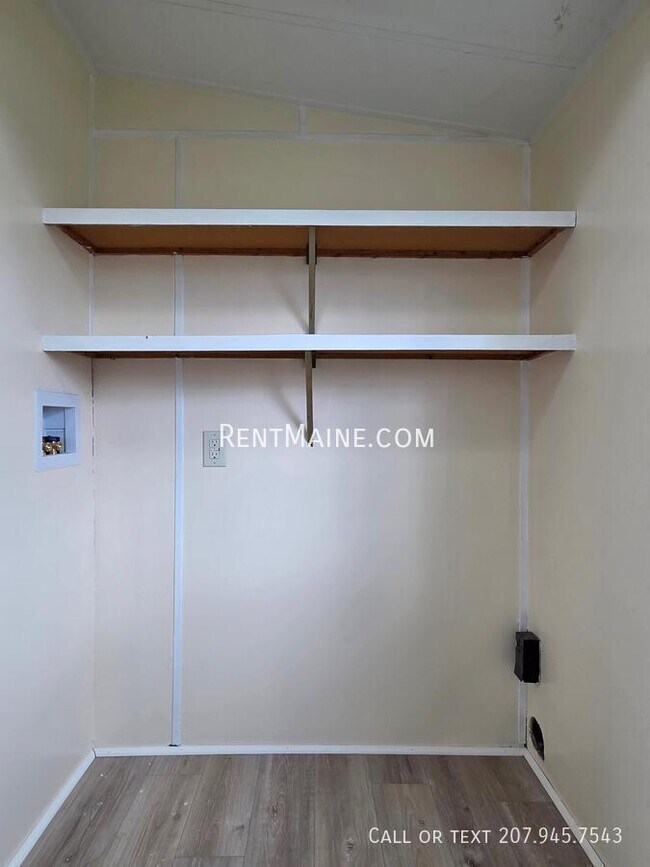 Building Photo - 41 Hatch St