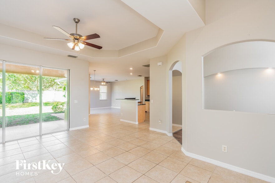 Building Photo - 2081 Nuremberg Blvd