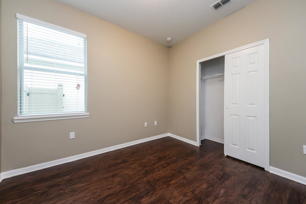 Building Photo - 7424 Azalea Cove Cir