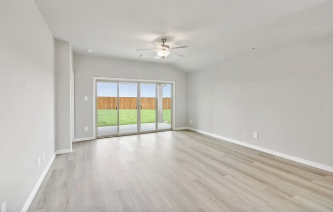 Building Photo - 509 Weller Rd