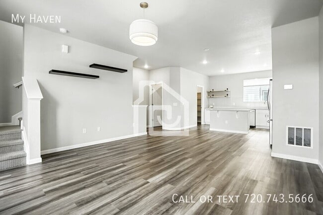 Building Photo - 9490 W 14th Ave