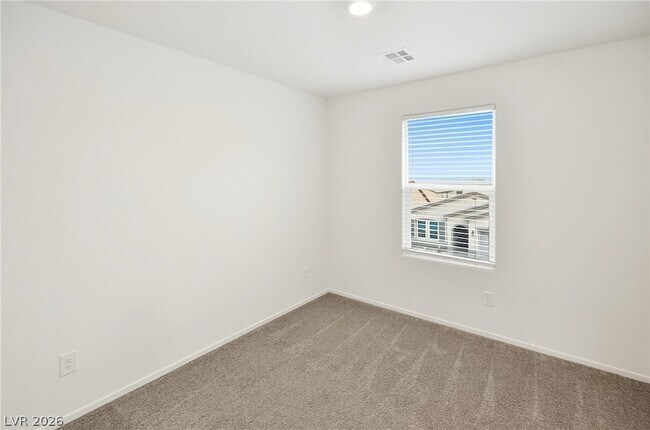 Building Photo - 10923 Heatherford Ave