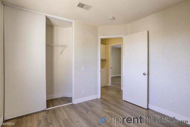 Building Photo - 4 br, 2.5 bath House - 1025 Viewpointe Ln,...