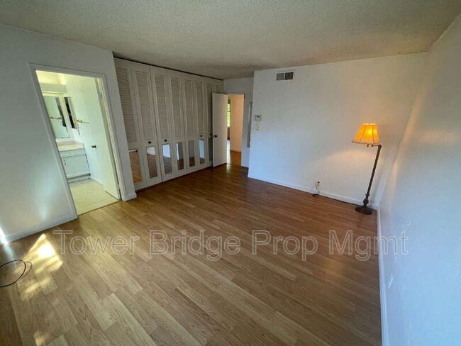 Building Photo - 9400 Appalachian Dr