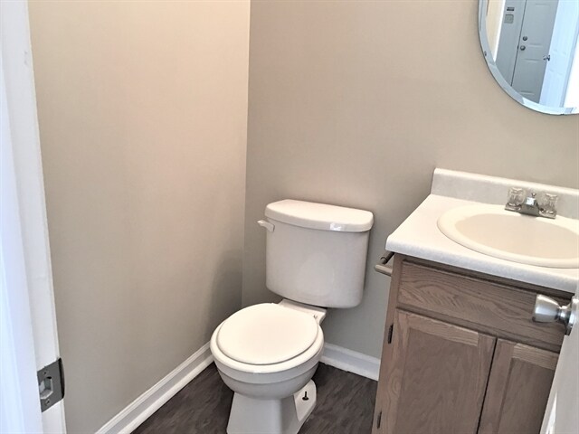 Building Photo - 1131 Clark Dr