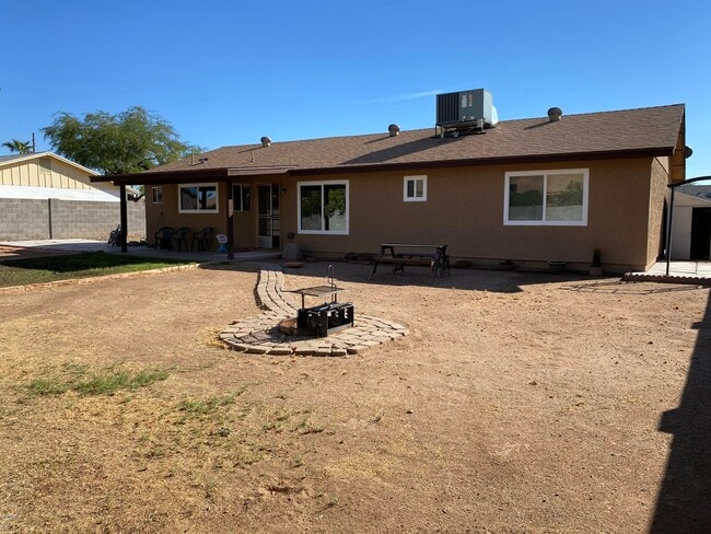 Building Photo - 3534 W Villa Rita Dr