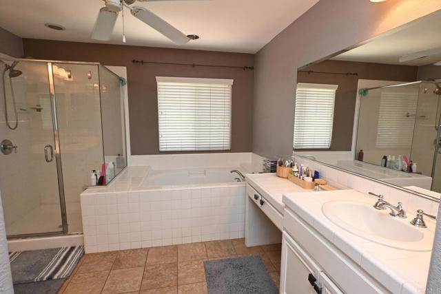 Building Photo - 930 Prism Dr