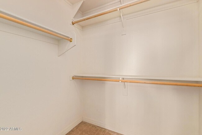 Building Photo - 3144 E Lynx Way