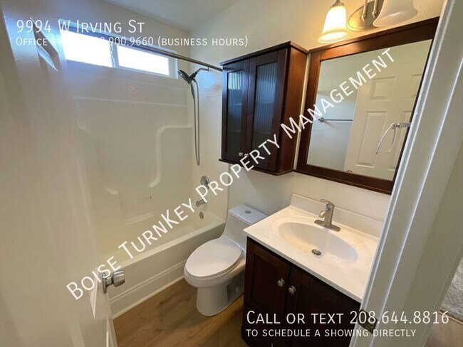 Building Photo - 9994 W Irving St