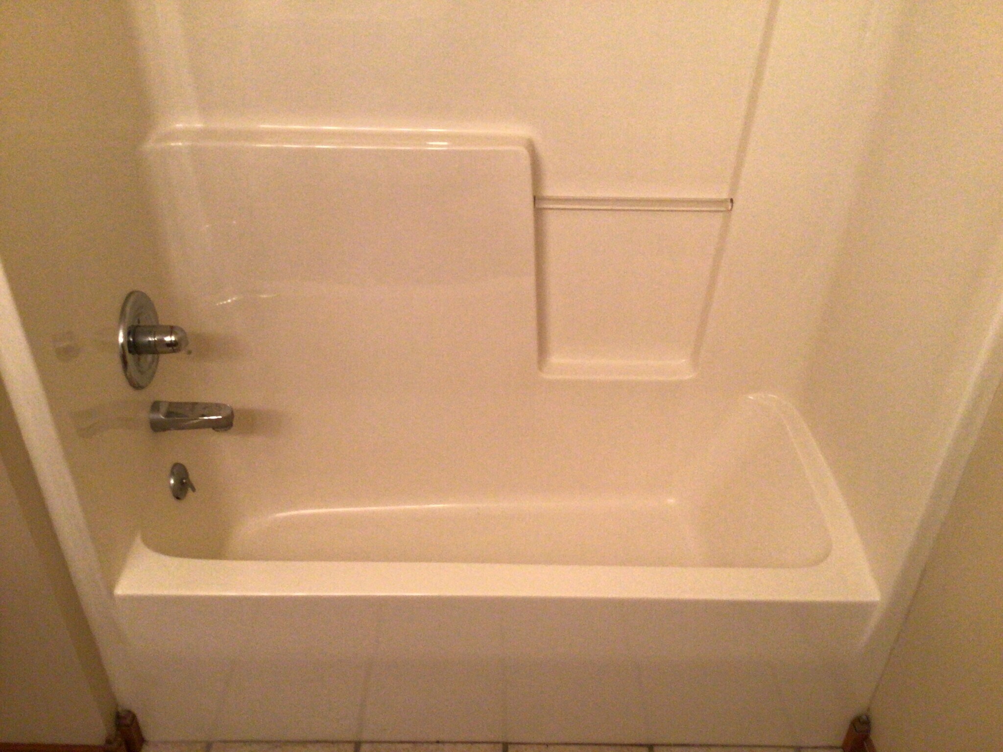 Building Photo - 722 Justin Ct