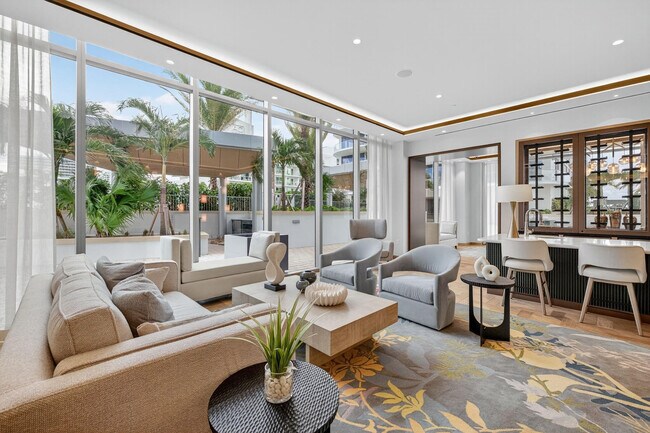 Building Photo - 153 N Seabreeze Blvd