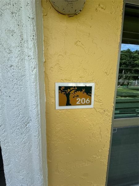 Building Photo - 5156 NE 6th Ave