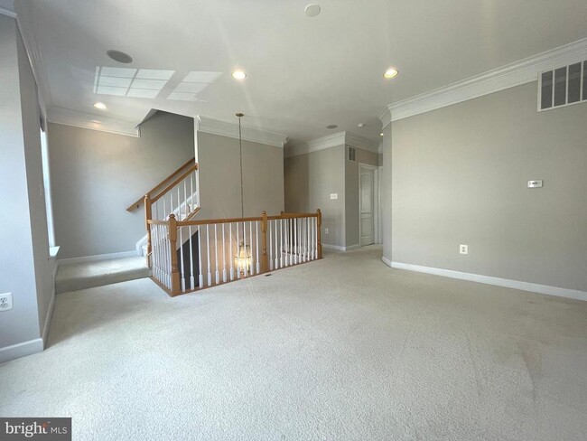 Building Photo - 11451 Fogarty Ct