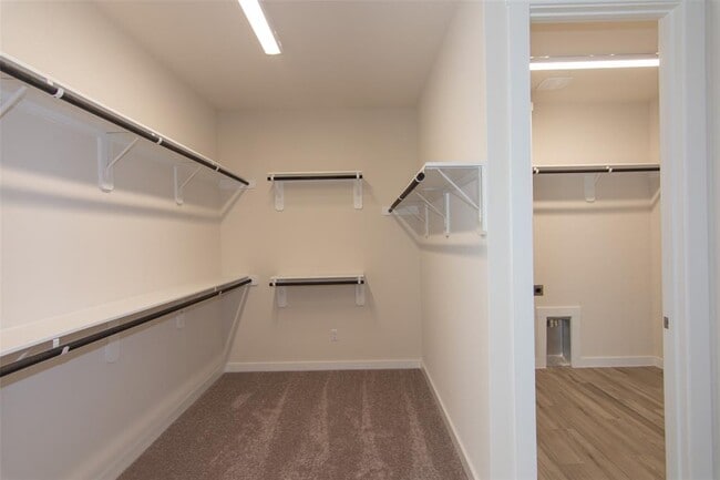 Building Photo - 4513 Post Loop