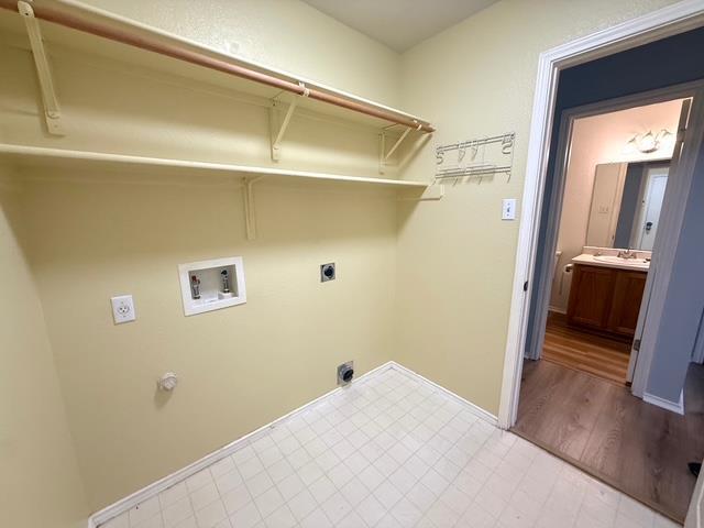 Building Photo - 151 Tristans Way
