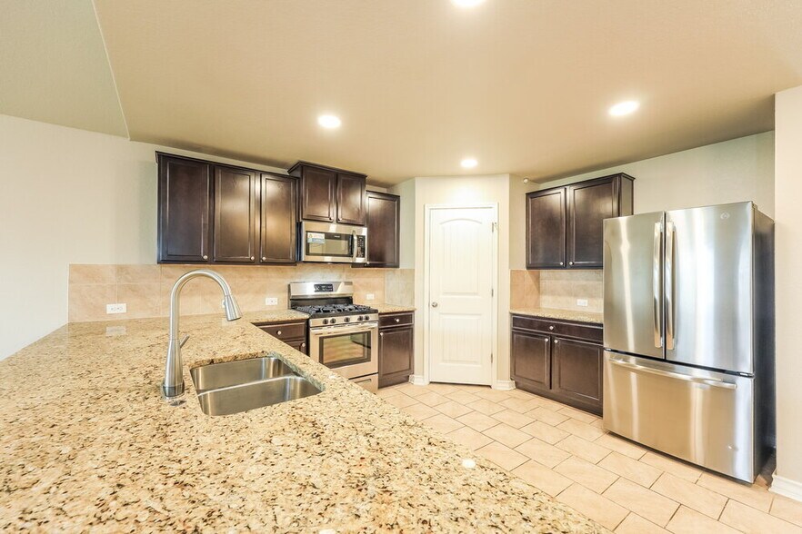 Building Photo - 14067 Cremello Fls