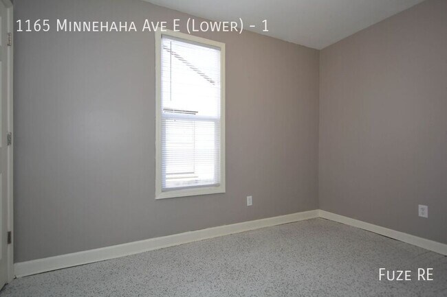 Building Photo - 1165 Minnehaha Ave E
