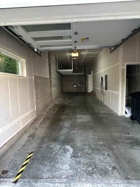 garage - 2101 NE 88th St