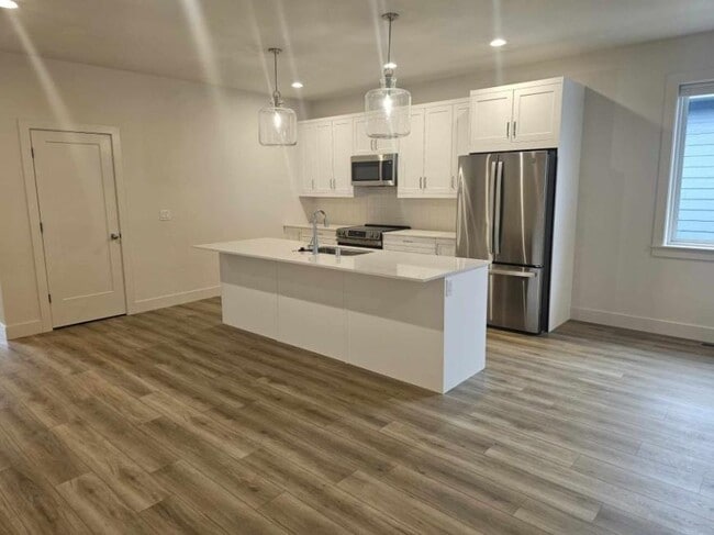 Building Photo - 3 bedroom in Billings MT 59106