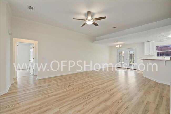 Building Photo - 4900 Cherokee Heights