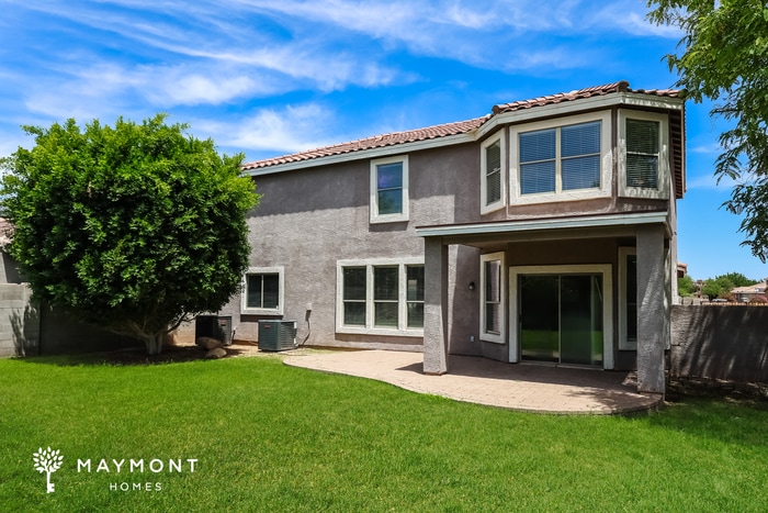Building Photo - 14933 W Columbine Dr