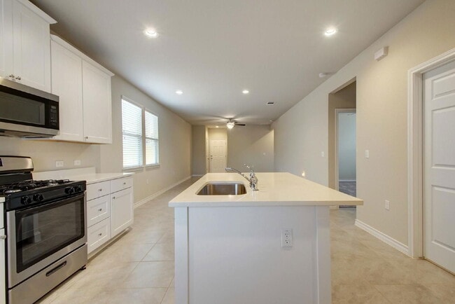 Building Photo - 11709 Prado Ranch Blvd