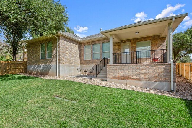 Building Photo - 415 S Frontier Ln