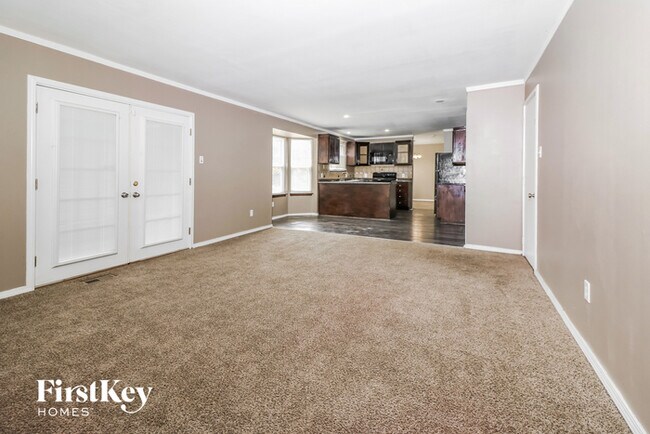 Building Photo - 14345 River Oaks Ct