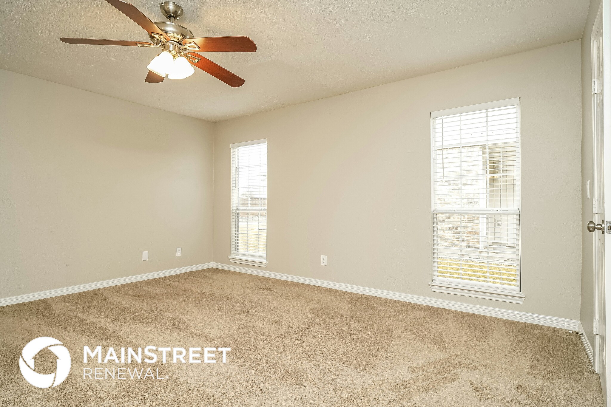 Building Photo - 6205 Scenic Dr