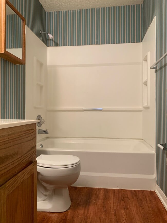 Building Photo - Duplex