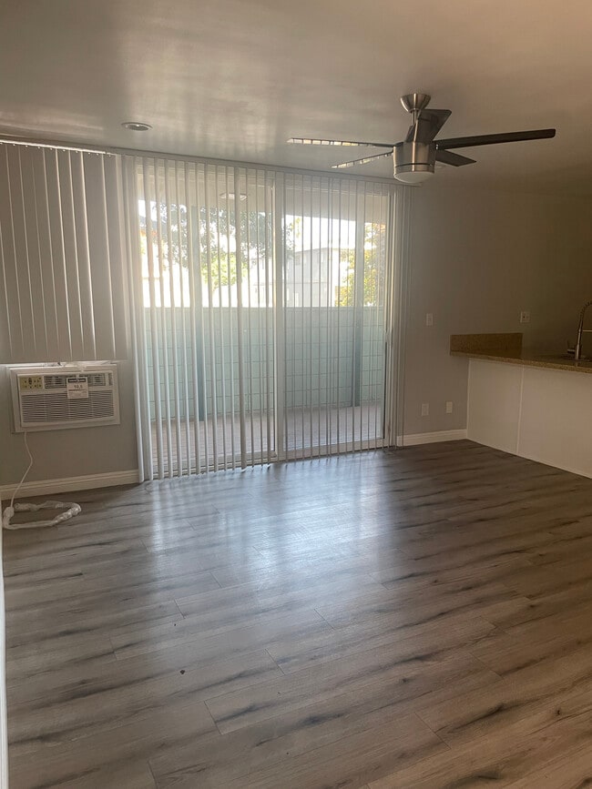 Building Photo - Villa Nova Apartments